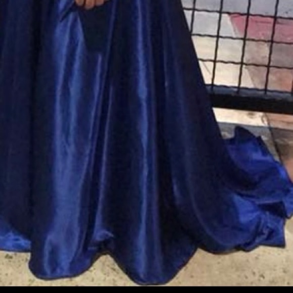 Sherri Hill prom dress - Picture 5 of 5